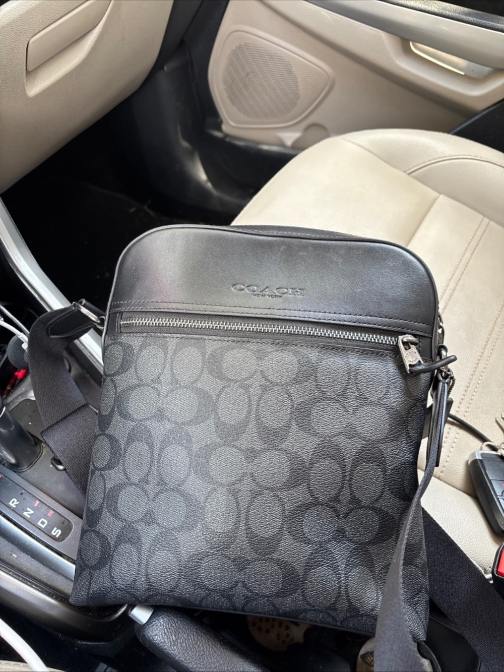 Coach Houston flight bag